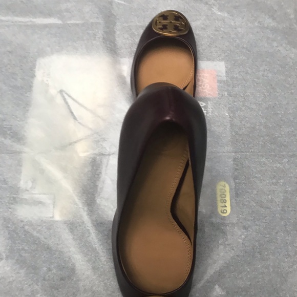 TORY BURCH WOMEN BLOCK SHOES. EXCELLENT DESIGN FOR CLASSY LOOKS, NEVER WORN.CUTE - Picture 6 of 10